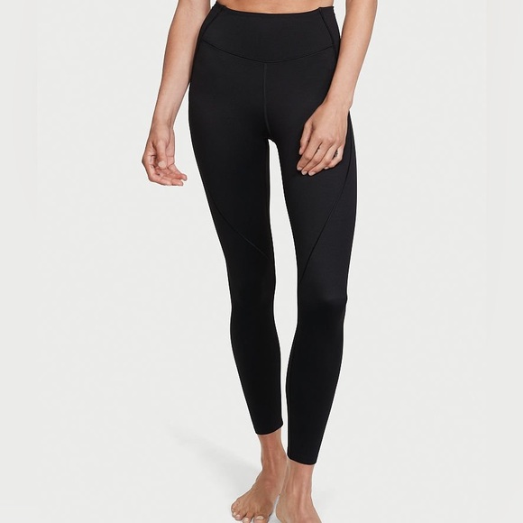 Victoria’s Secret Black Leggings NEW WITH TAGS - Picture 2 of 5